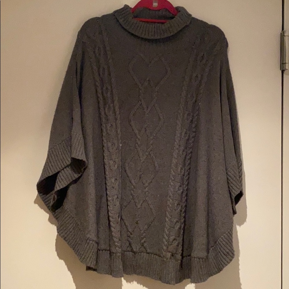 Cable knit gray poncho